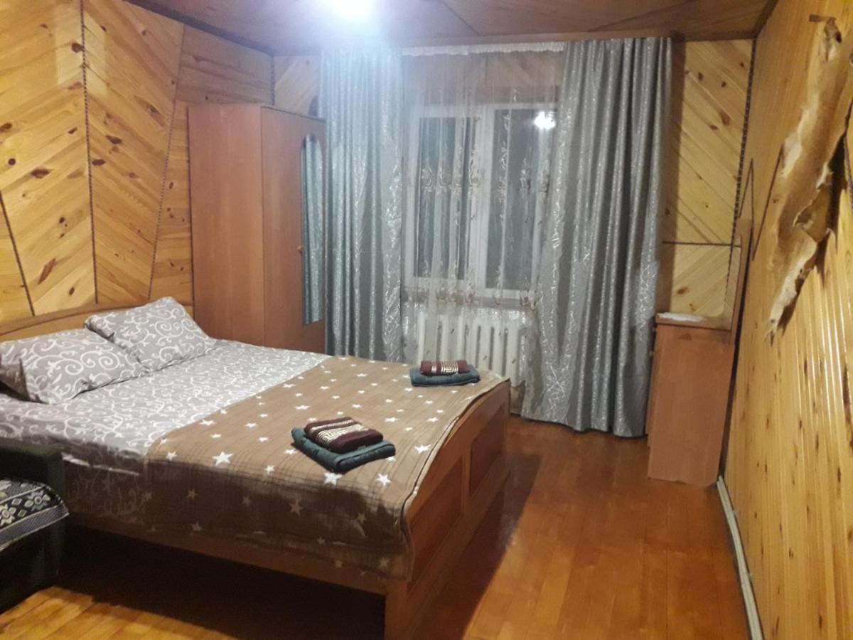 Затишний Дім Villa Yaremche Eksteriør billede